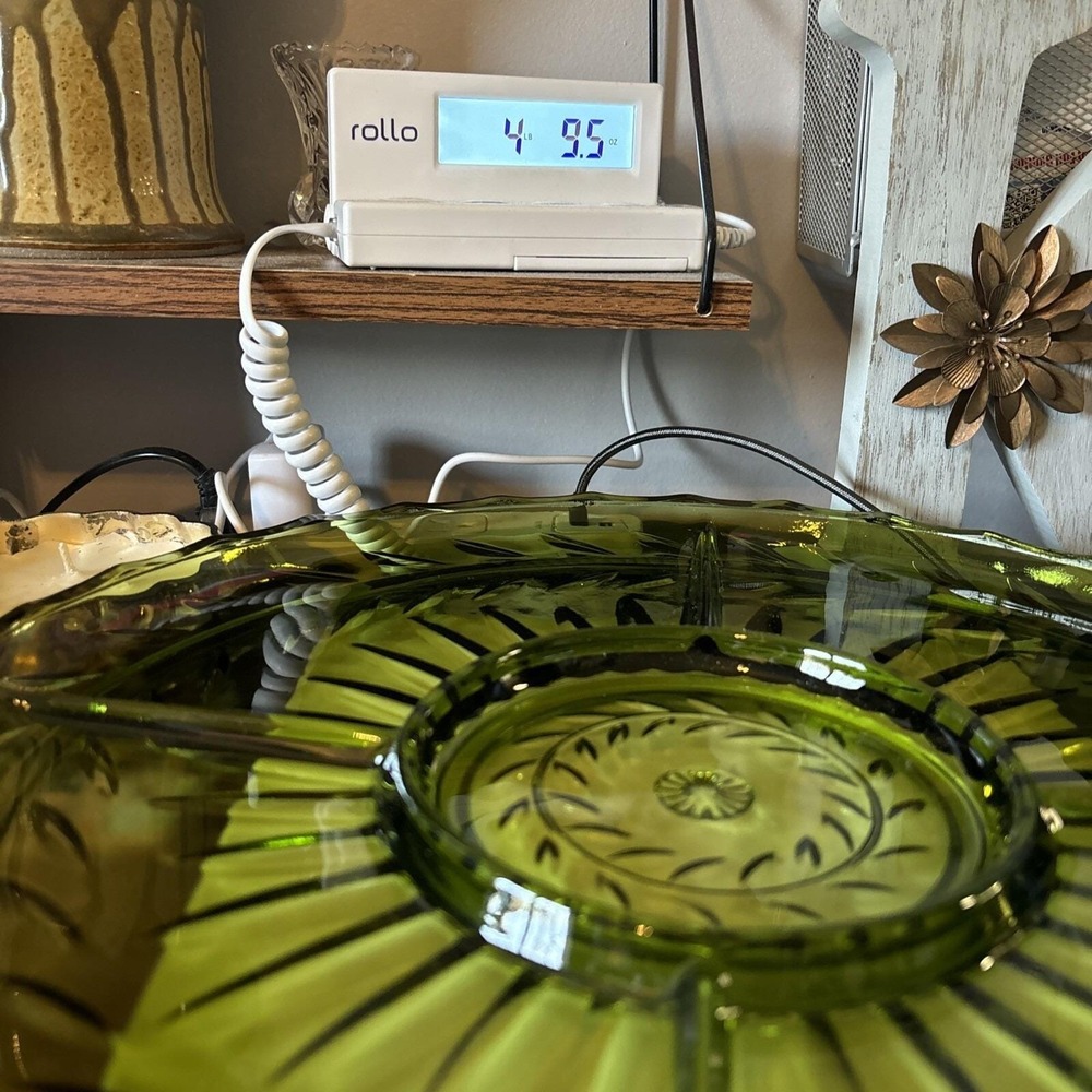 Vintage Indiana Vintage Avocado Green Glass Divided Relish Serving Platter Round - Picture 9 of 9
